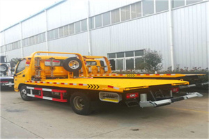 陆河附近拖车救援搭电