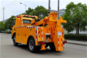 陆河高速路拖车费